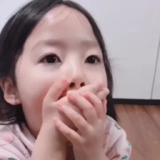 [sticker](media:AAMCBQADHQJQ4sFGAAIG5mE-yXSg8n7vKlxax2N4UZav2BJIAAJZAANJsTMrxFxdijNecCYBAAdtAAMgBA@telegram)