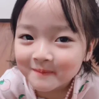 [sticker](media:AAMCBQADHQJQ4sFGAAIMRmFmQdhC6eBc_VMBPCI5PMFEeY-gAAJbAANJsTMrufGtUwbHelABAAdtAAMgBA@telegram)