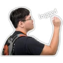 [sticker](media:AAQFABP-d7MyAASoWdYjM3KCHjQVAAIC@telegram)