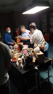 [photo](media:AgACAgUAAx0CQEMBJgABC6G-XuhqdQABgli1aIk_NiQSkuZeHS9LAAKMqjEbCClAVxBCb5V_vXPWK2xpanQAAwEAAwIAA20AAzykBQABGgQ@telegram)