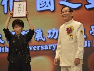 [photo](media:AgACAgUAAx0CQEMBJgABC96QXxF9Co3bNuuunKkpnH1UM55iN_wAAjCqMRsiNJFUNBy1m794TDAkiCBrdAADAQADAgADbQADHvUDAAEaBA@telegram)