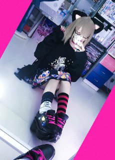 [photo](media:AgADBQAD7KgxGwfGUVQJa8Png1ETG4iB-TIABAEAAwIAA20AA4oeBAABFgQ@telegram)